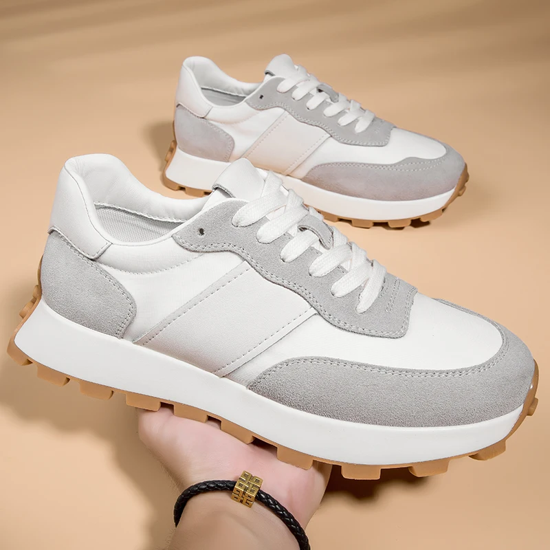 Men fashion Sneakers Comfortable Forrest Gump Shoes Lightweight and Walking Style Shoes Men Casual Shoes