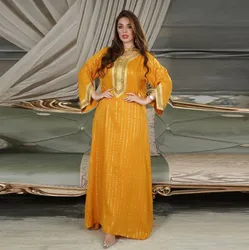 New arrival Islamic clothing Muslim Indonesia Southeast Asia Arabic lady gold blocking hot drilling women abaya dress