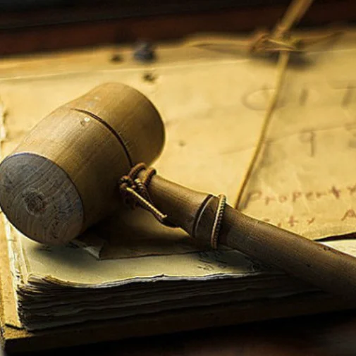 From Fuyang City shipping adidas shoes to Milan by DHL/UPS/SF/FedEx service