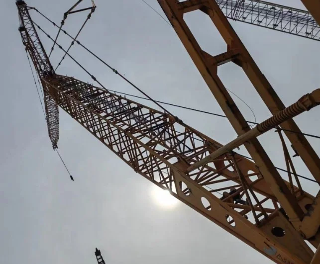 Xuzhou QUY250 used crawler crane 250ton Used crane with Luffing jib