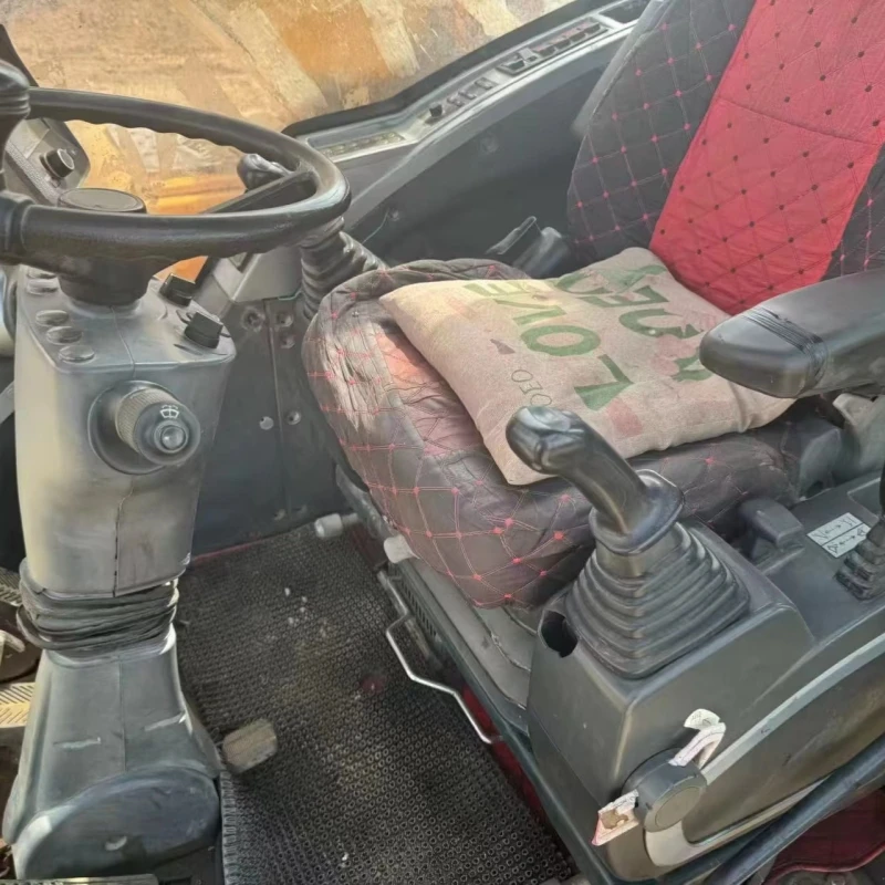 Высококачественный подержанный колесный экскаватор Hyundai 210-9 сделанный в Корее низкочасовой