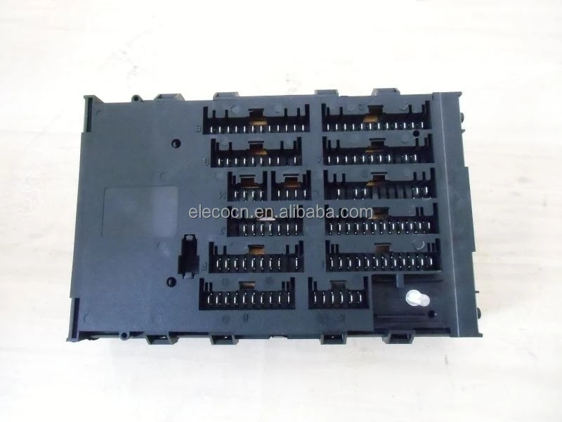 Fuse box 4838244 New Daily  fuse box