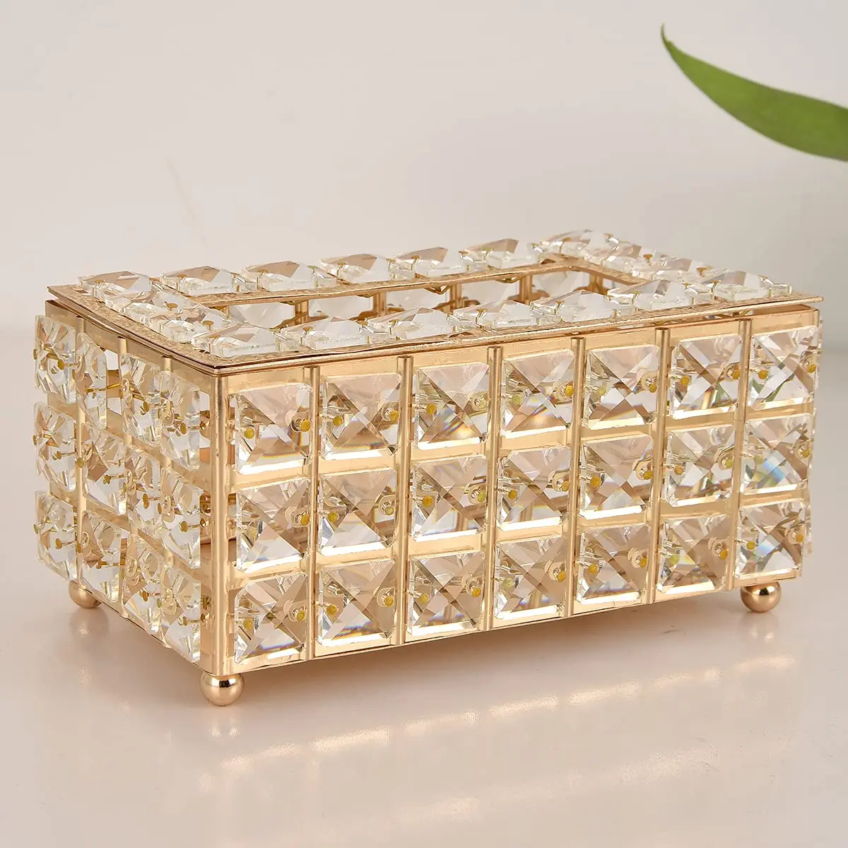 European-style home decoration tissue box creative light luxury crystal tissue box modern hotel 22 square beads tissue box