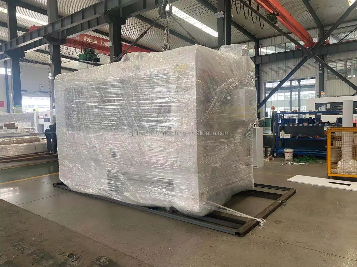 Best Quality Manual Feeder Creasing And Die Cutting Machine Semi Automatic Paper Die Cutting Machine Box Making Machine