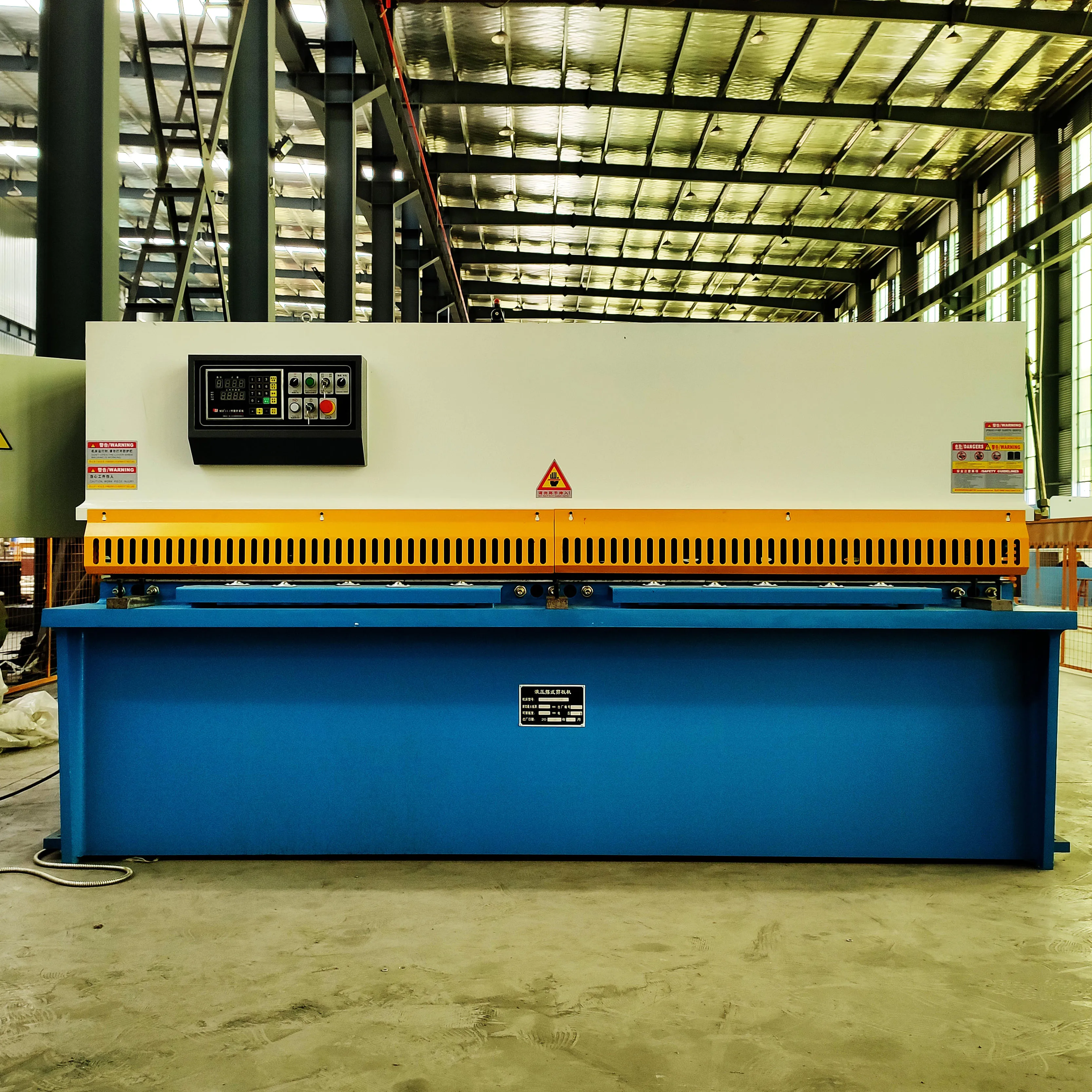 Automatic Front Feed Hand Lever Sheet Shearing Machine Small