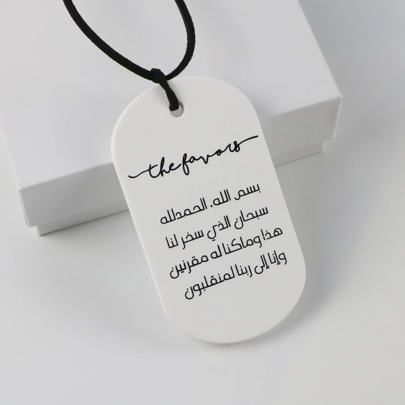 Factory Customized Printing Hanging Scented Ceramic Decoration Aromatherapy Essential Oil Diffuser Car Perfume Pendant Freshener