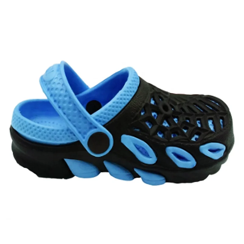 
China Cheap New Product Custom Kids Clogs Spiderman Patch Eva Clogs Garden Shoes for Children Sandals Slippers 