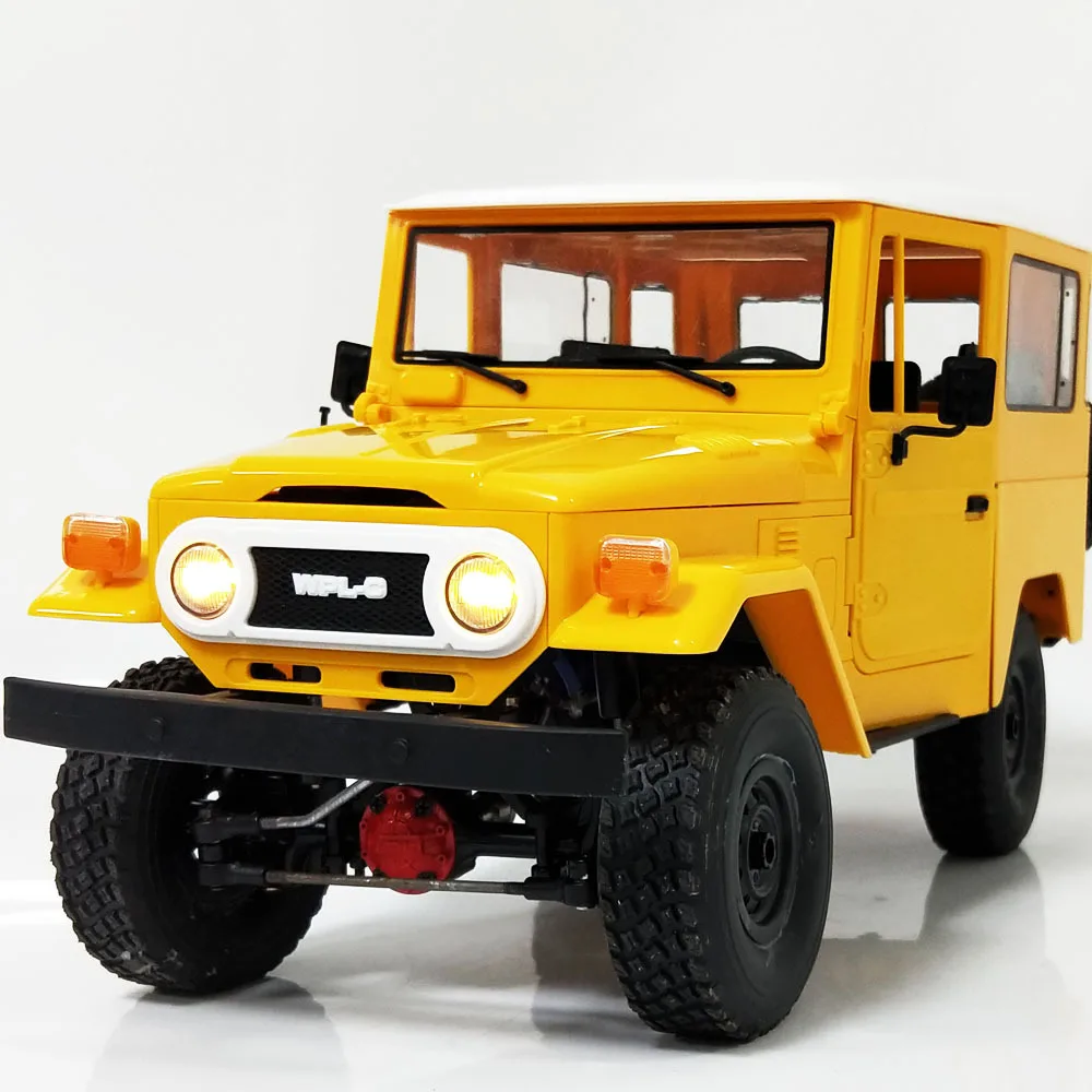 Модель Toyota FJ40 с дистанционным управлением полноразмерная полноприводная 1:16 для внедорожника
