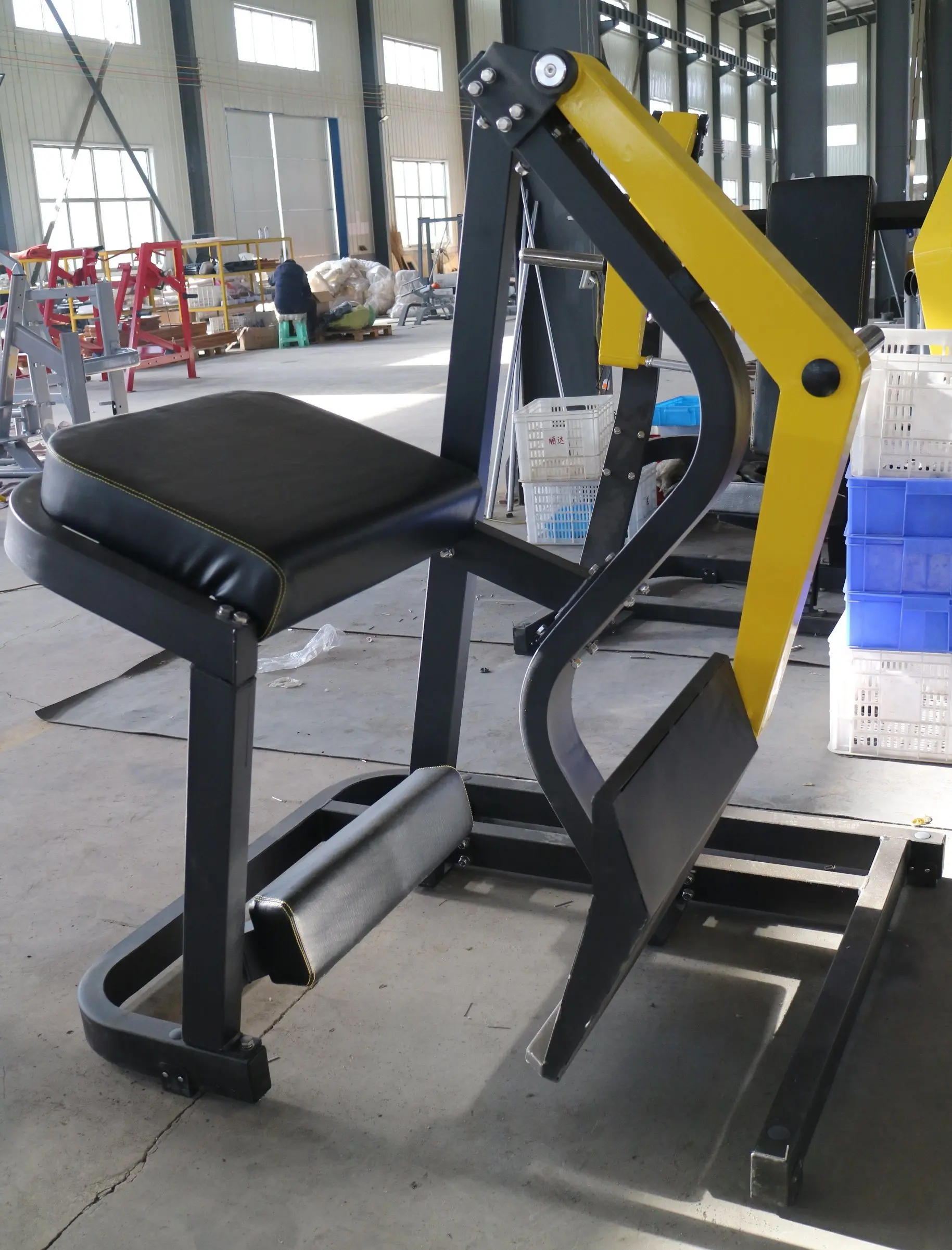Steel gym equipment strength training fitness machine Rear Kick plate loaded gym machine for bodybuilding