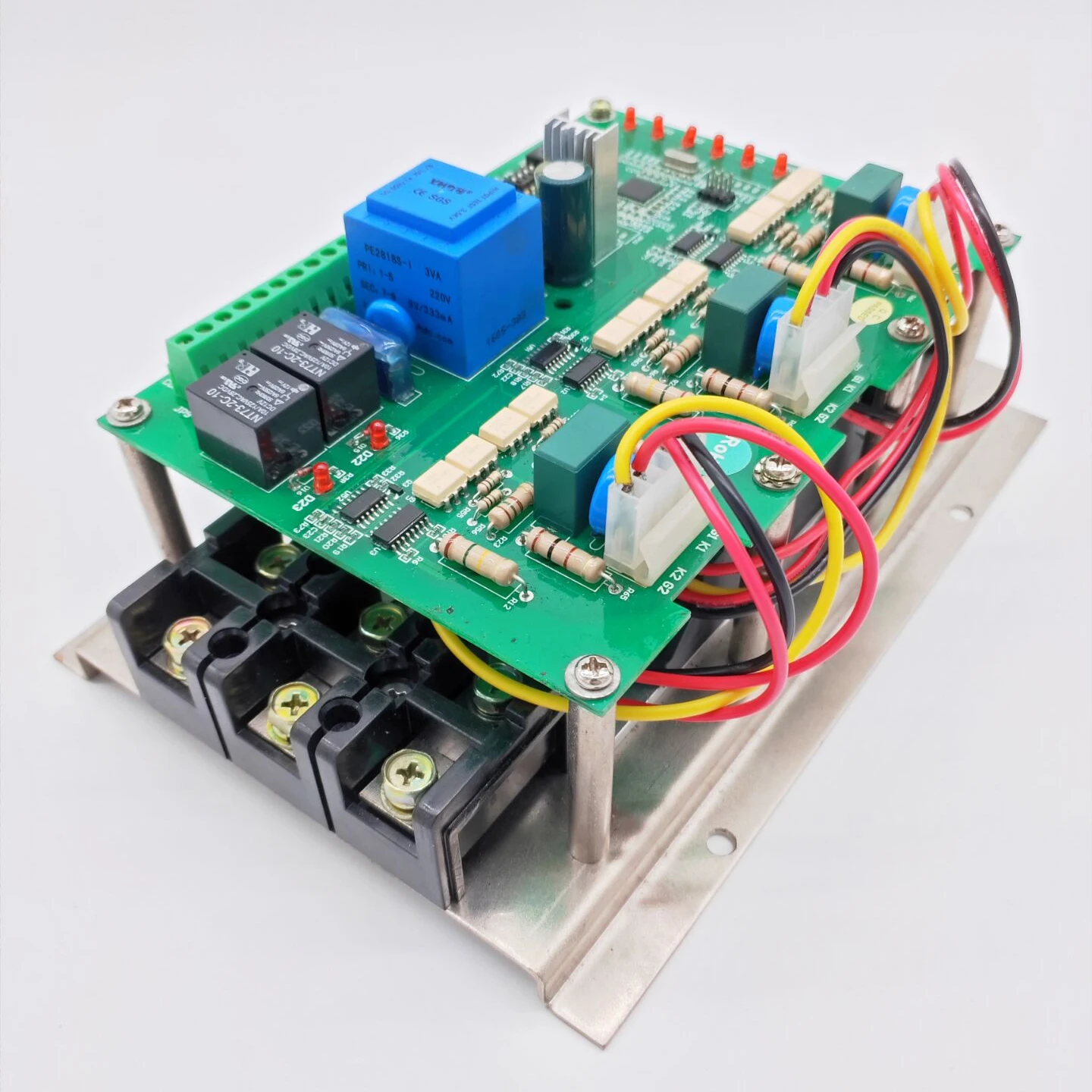 3 phase motor soft starter for three phase air conditioner and heat pump below 380V 22KW/30HP reducing starting current by 60%