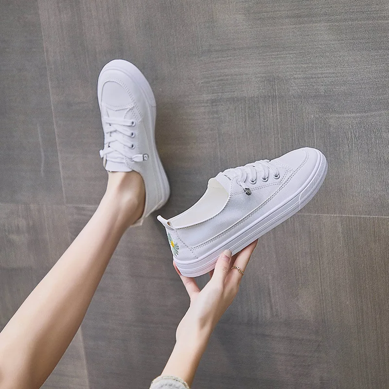 Wholesale Outdoor Walking Breathable Lace Up PU Leather Tennis Casual Shoes White Women Sneakers