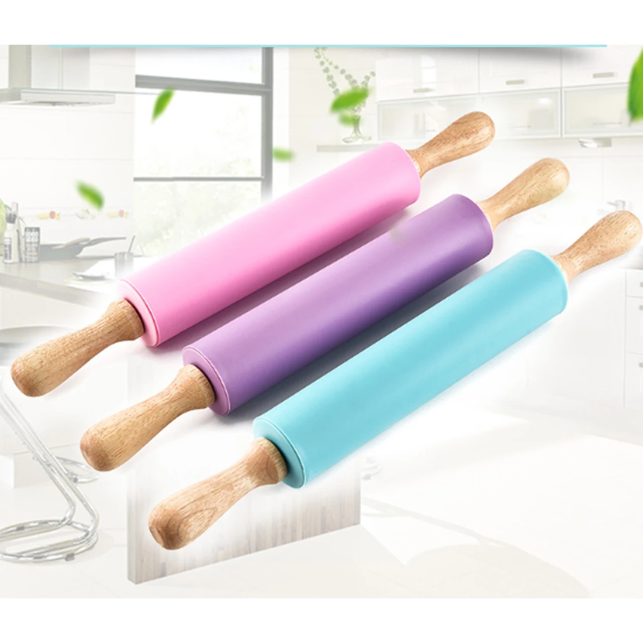 Non-stick Home Kitchen Silicone Rolling Pin With Wooden Handle