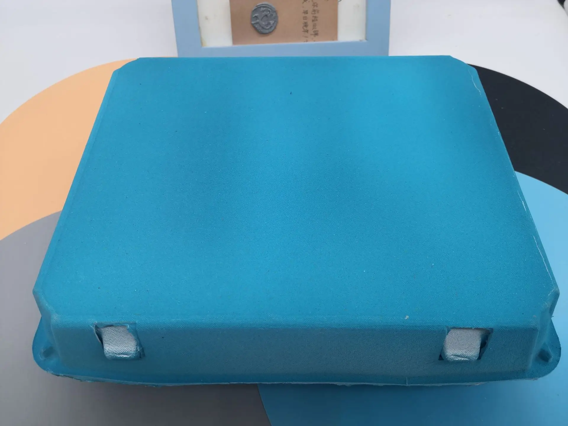 Paper Egg Box with curved edge 15 pieces of two-color egg gift box supermarket gift eco-degradable paper