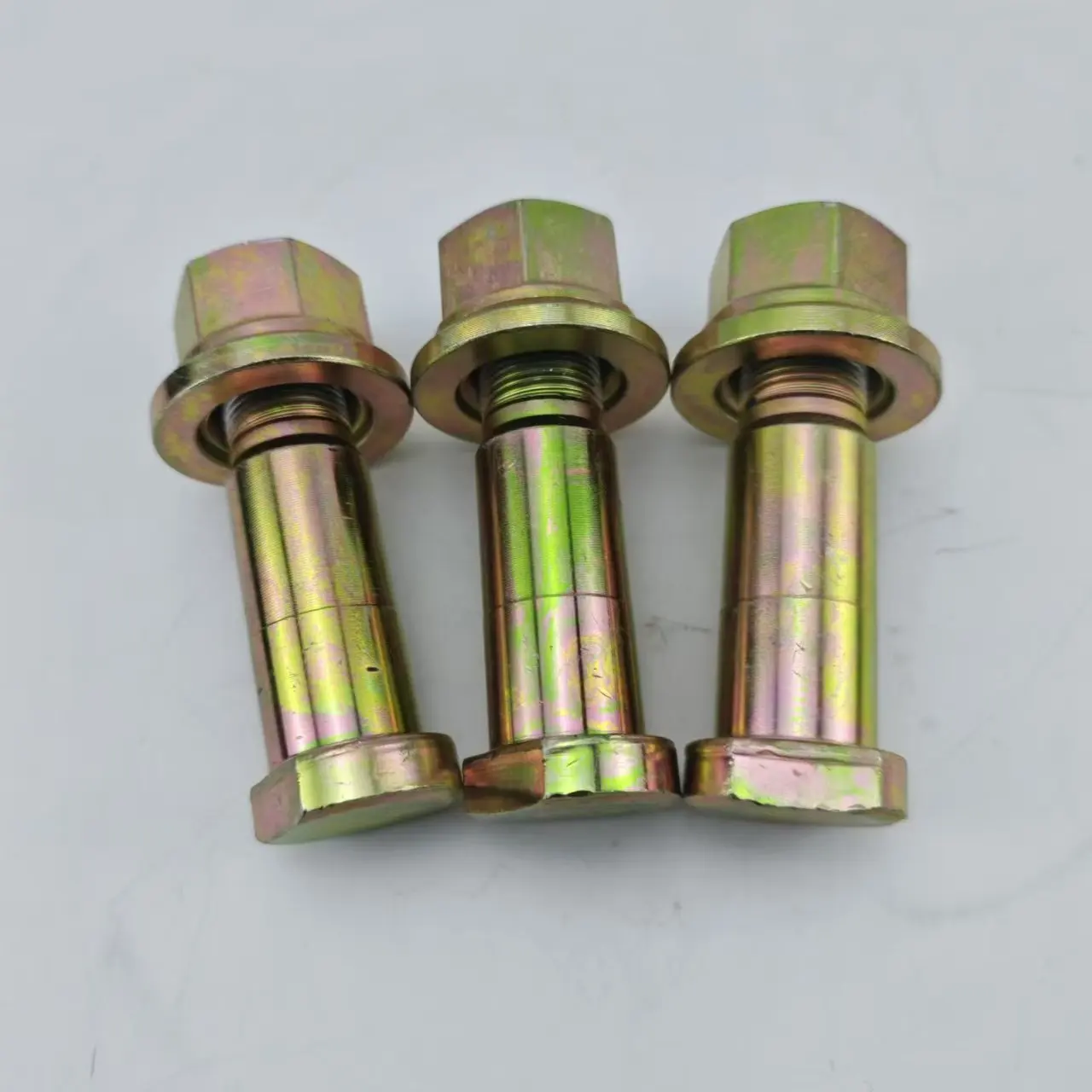 Shantui bulldozer 05-01-01-024C wheel rim bolt  construction machinery part