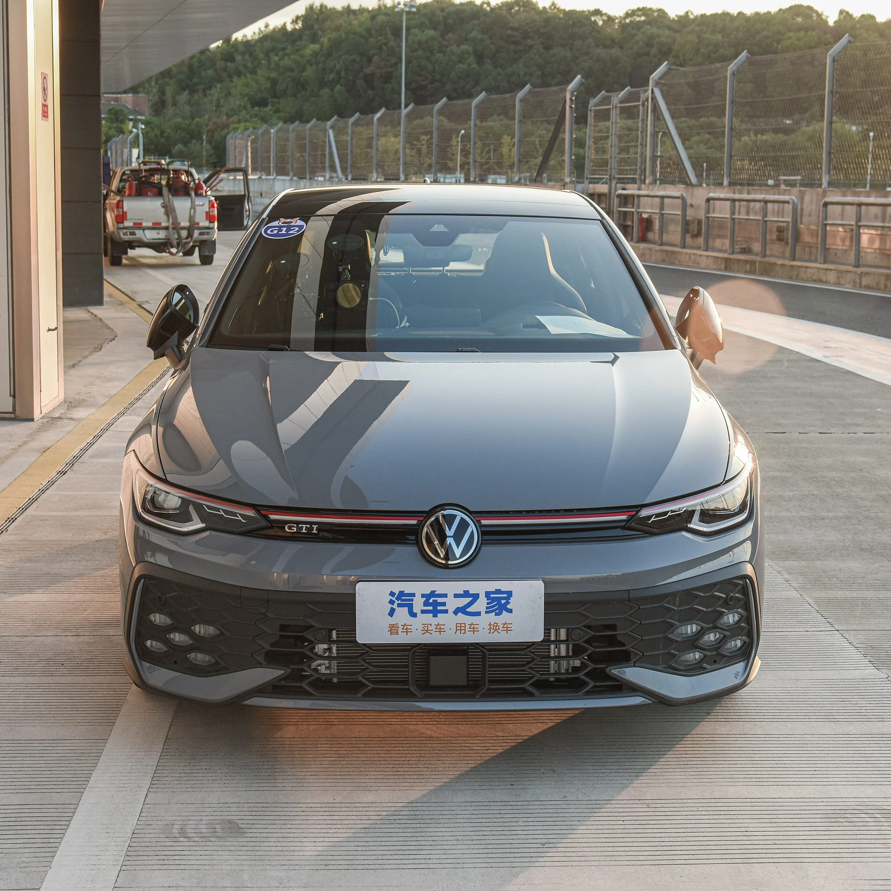 FAW-VW GOLF 2023 380TSI DSG GTI 2.0T 5-door 5-seater Compact Gasoline 2-box Economic Car LED Camera Electric Sedan Leather Turbo
