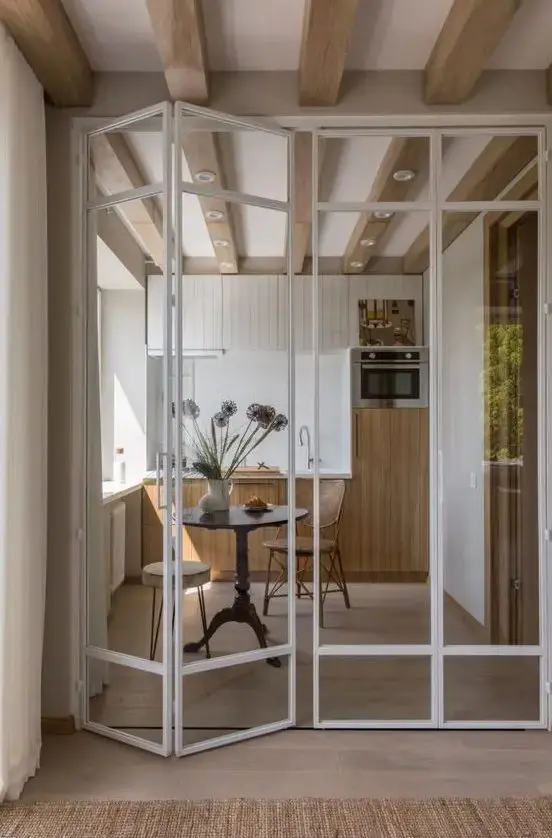 Sydney  Aluminium Bi-Fold Door with CLEAN Tempered Glass Divider Windows Slim frame Separator