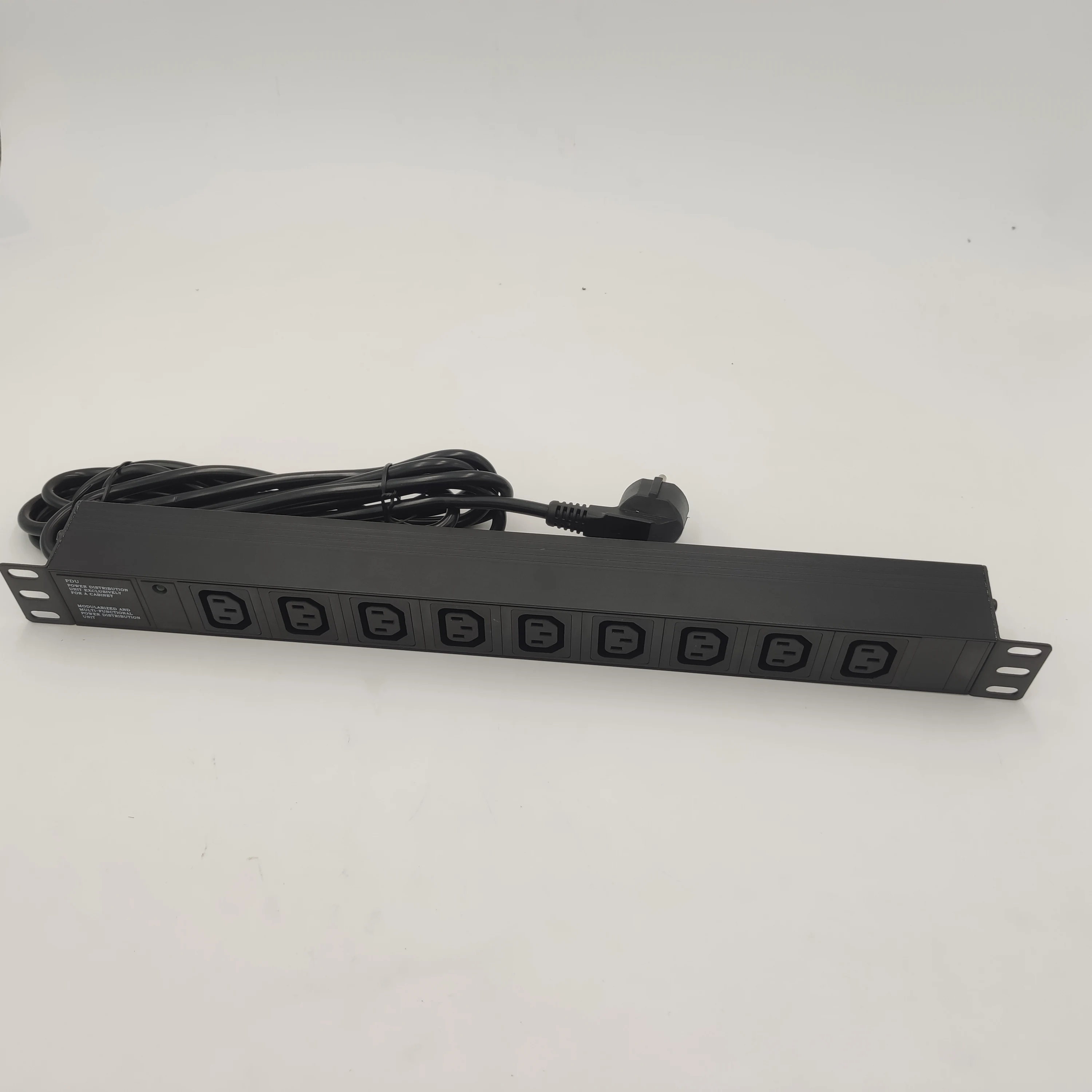 19inches 1U 9way IEC320 C13 Rack PDU  Power Socket with indicator euro plug
