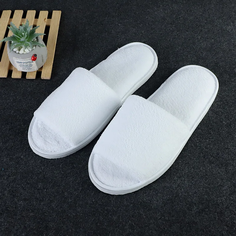Wholesale of disposable slippers for hotels, homestays, and hotels with thickened coral velvet open end slippers for guests