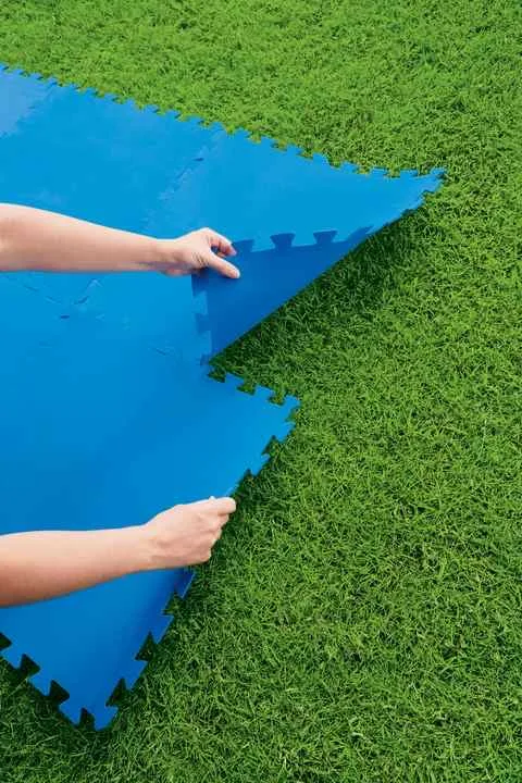 EVA Foam Interlocking Floor Mat Waterproof Sport Puzzle Protector Antiskid Polyethylene Grass Skin Pad for Swimming Pool Use
