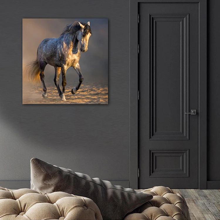 Manufacturer Modern Decorative Painting Nordic Light Luxury Art Galloping Horse Canvas Painting Pre Printed Canvas