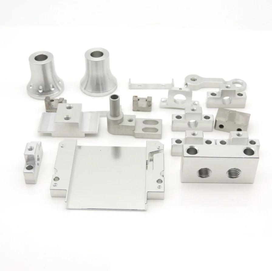 factory OEM MAODE 6060 6061 6063 6082 Custom Anodizing And Sand Blasting Metal Milling CNC Machining Aluminum Parts factory