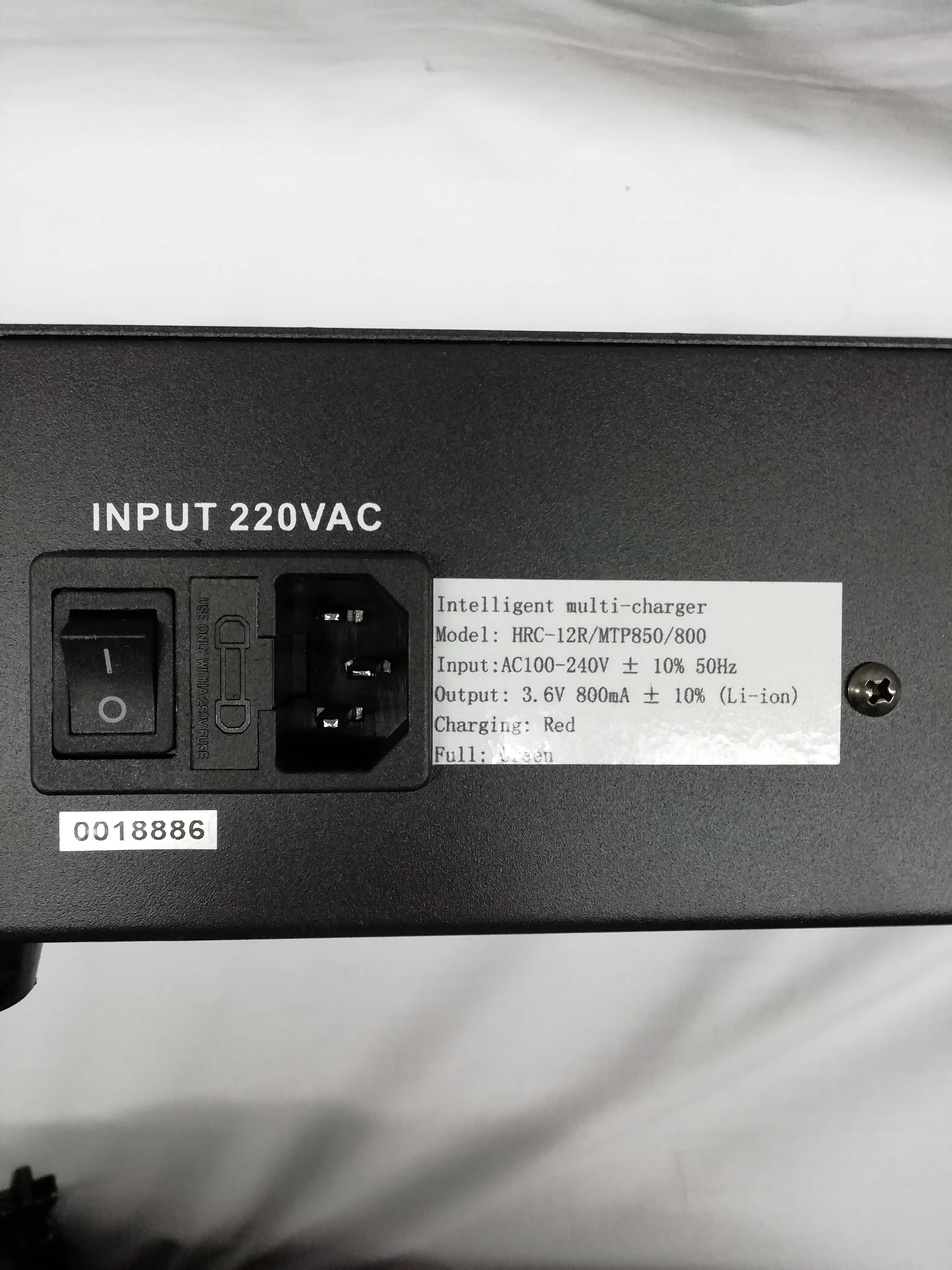 Two way radio 12 units charger HRC-12R for Motorola MTP800/850 TETRA Battery