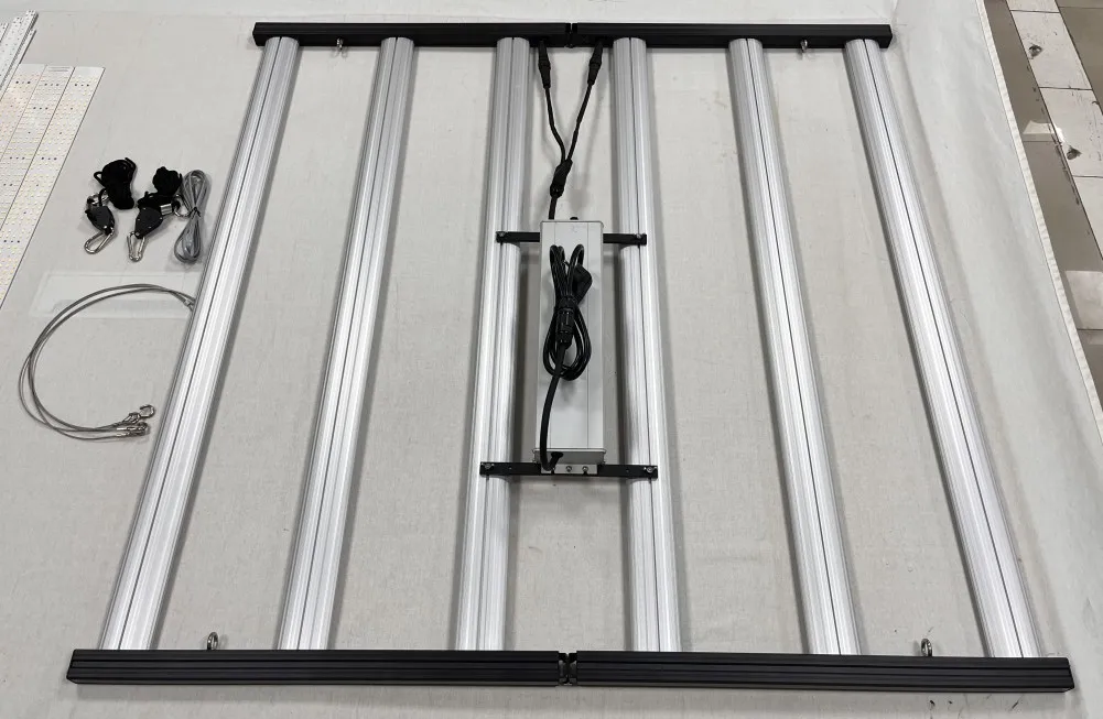 Full Spectrum Light 660nm Plant Light 800w 1000w 1200w LED Plant Grow Lamp For Indoor Vertical Farming