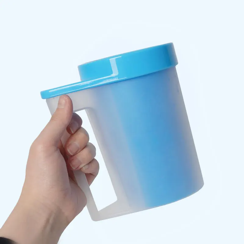 Pet Dog Paw Cleaner Cup Portable Foot Washer 360 Degree Dog Paws Quick Feet Wash Cleaner