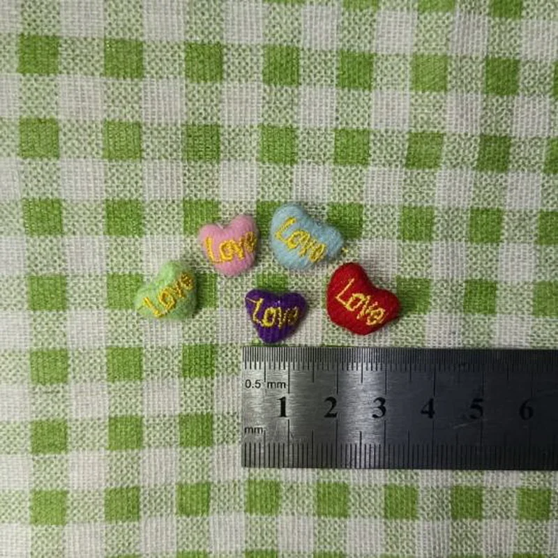 Лидер продаж 1 3x1 2 см мини плюшевое сердце любви милое маленькое набитое Валентина Сердце Любви для подарка и украшения