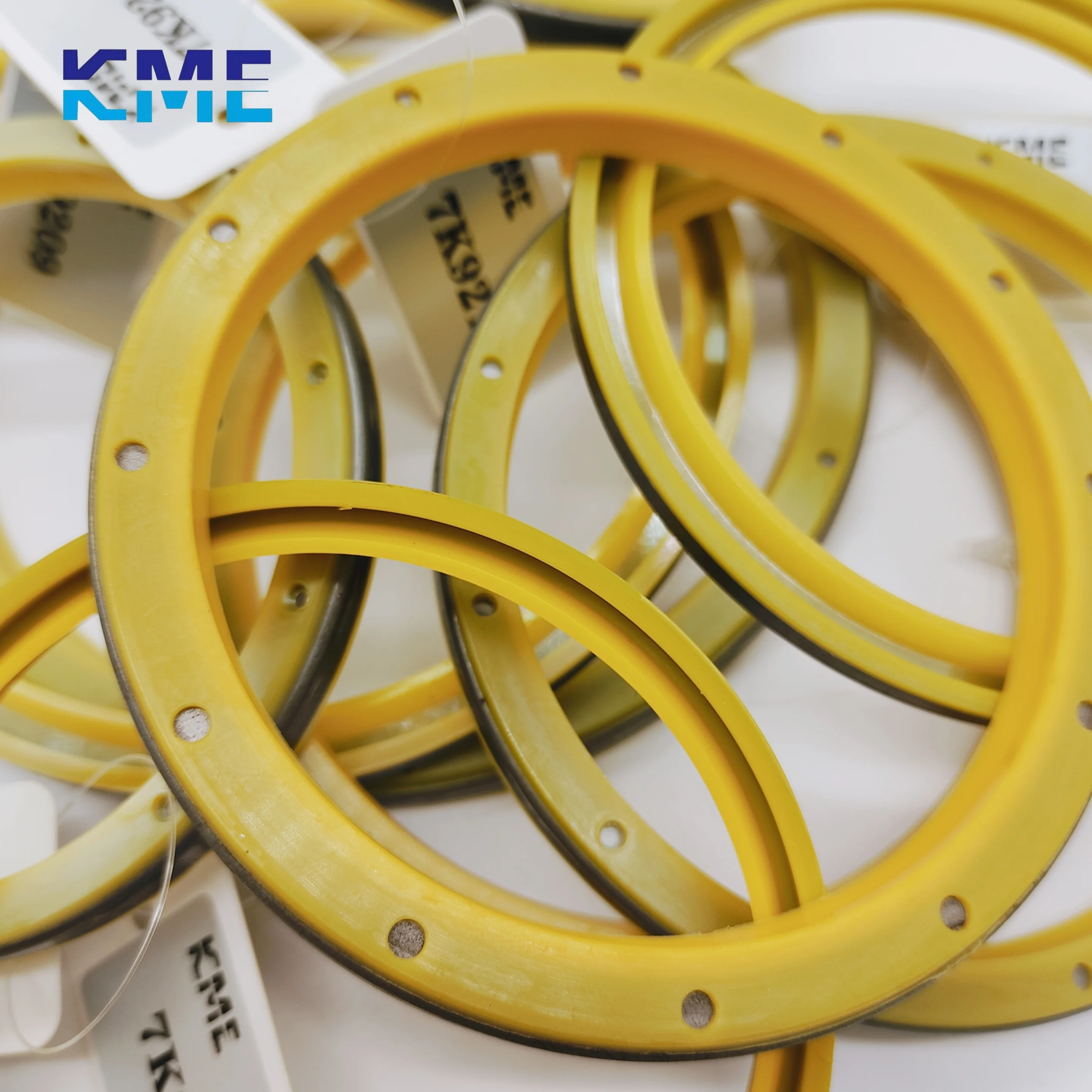 KME Lip type bucket shaft seal Durable 7K9210 7K9211 7K9212 7K9213 7K9214 7K9215 7K9216 7K9217 7K9218 Hydraulic Seal