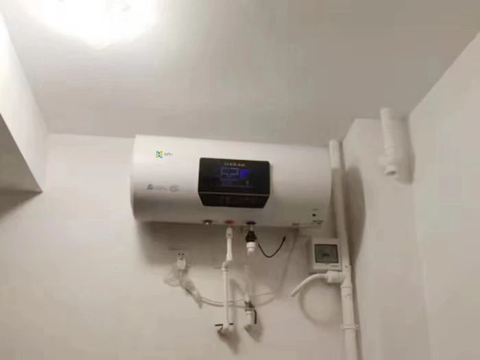 100L Special Hot Selling Bathroom Shower Solar Power Instant Solar Electric Hot Water Heater