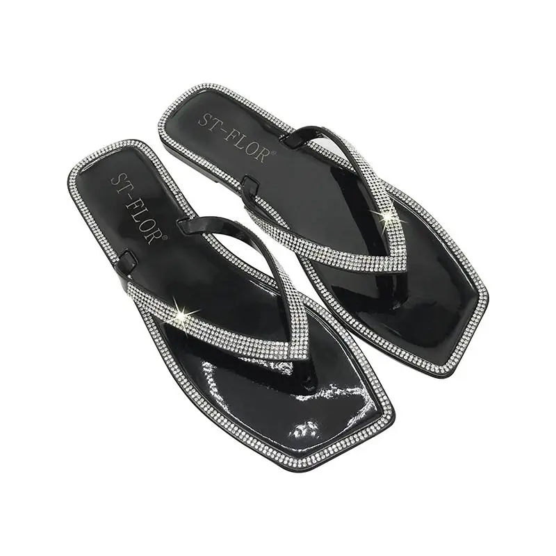 
Summer 2021 Europe web celebrity new color diamond square flat bottom crystal jelly flip-flop slippers female outside the billet 