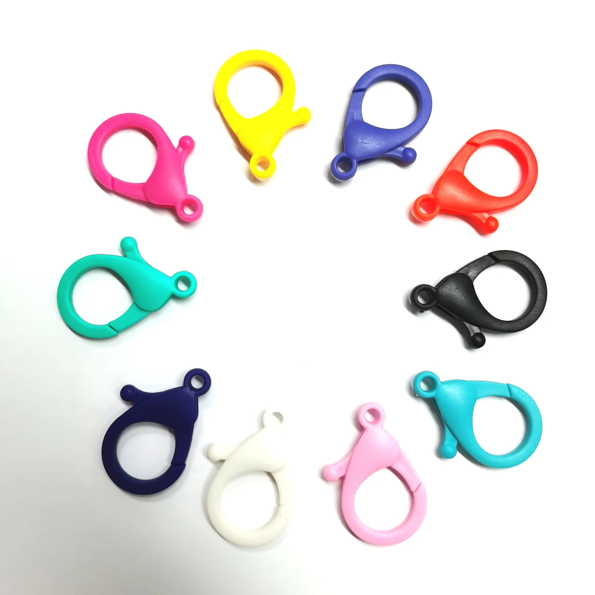Vivid Candy Colored Maskes Chain Dog Hook, Chain Accessories Plastic Lobster Clasps