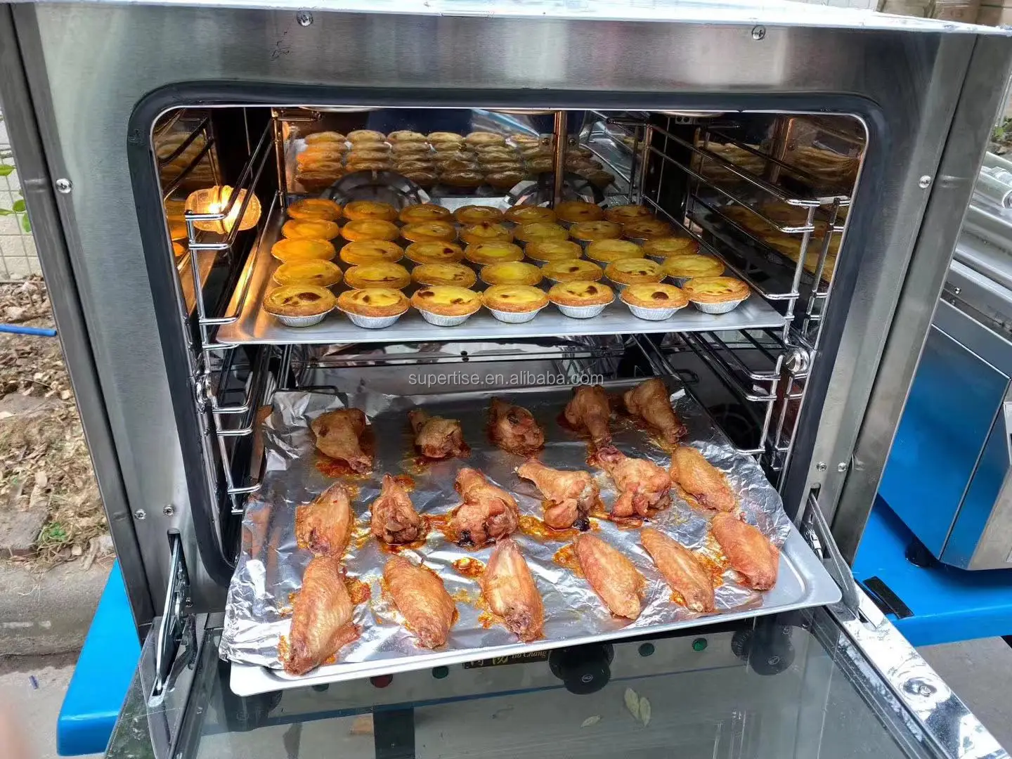 Industrial baking oven, Hot air convection oven, Stainless Steel 4 Trays Hot-air Convection Oven with steam