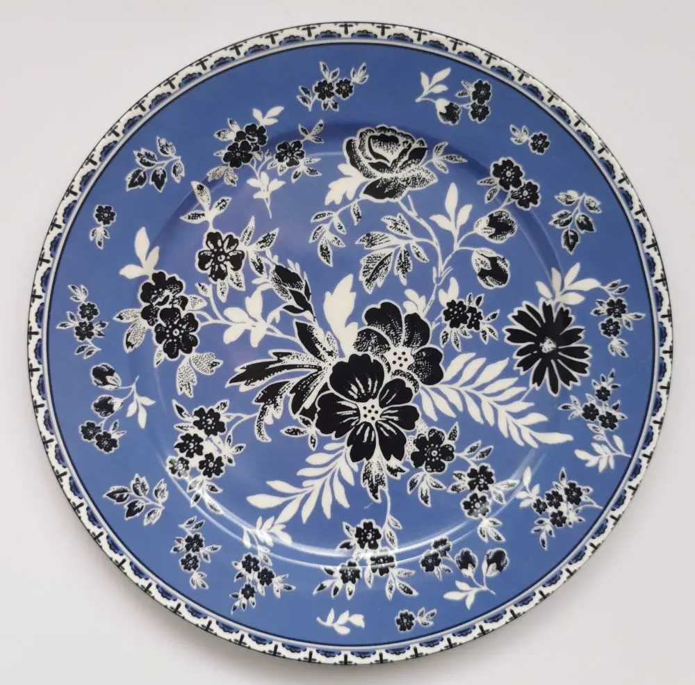 INT Tableware wholesale white and blue plate table setting cheap bone china ceramic porcelain plates for restaurant
