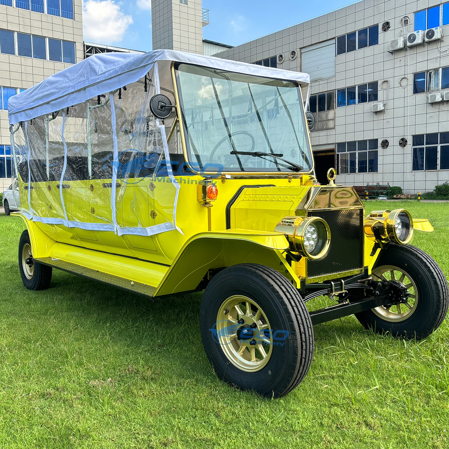 Professional Manufacture Nice Price Environmentally Friendly New Energy Electric Vintage Classic Car