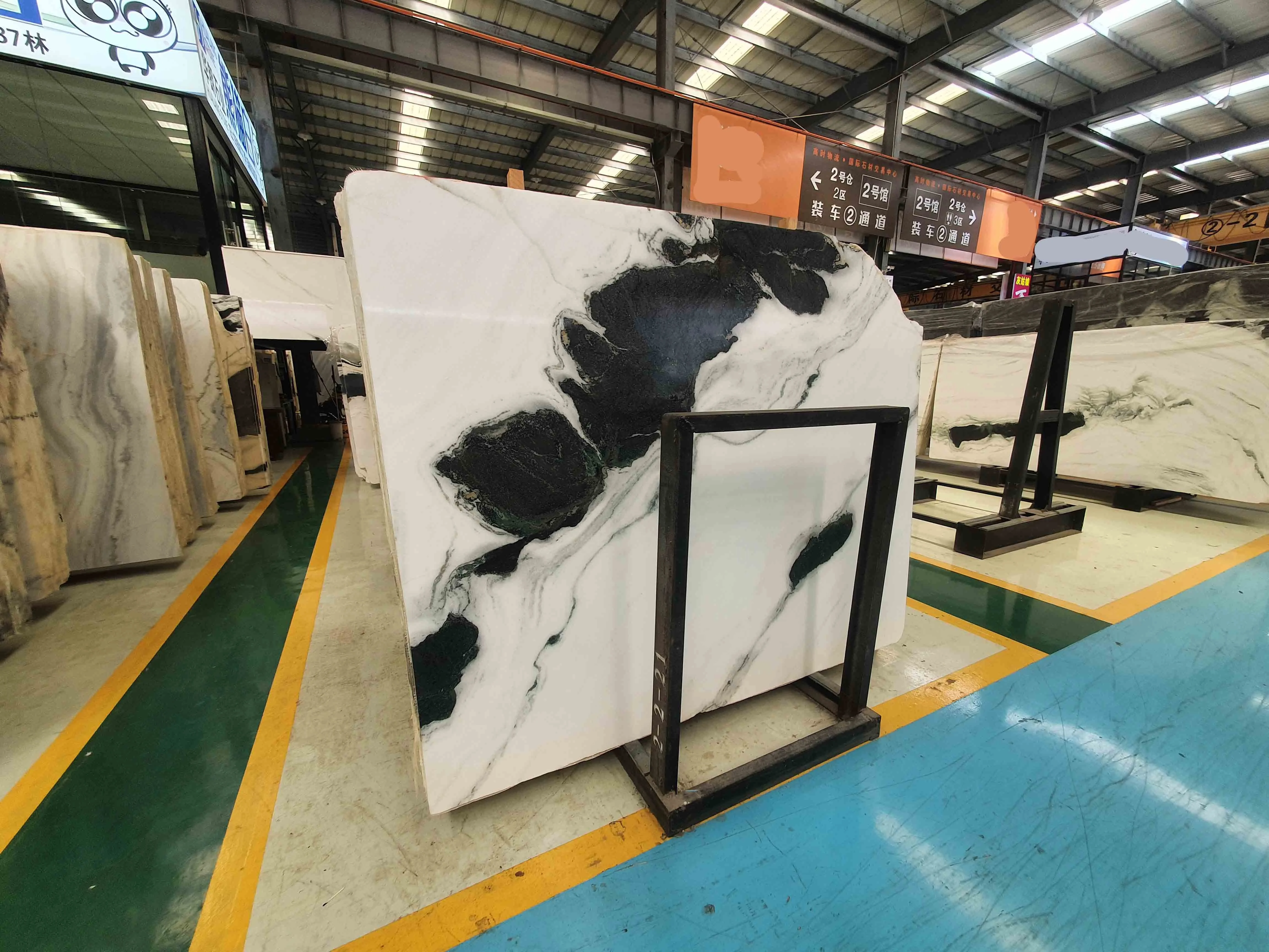 BOTON STONE Wholesale Modern Design kitchen Table Top White Floors Stairs Slab Panda Marble Tile