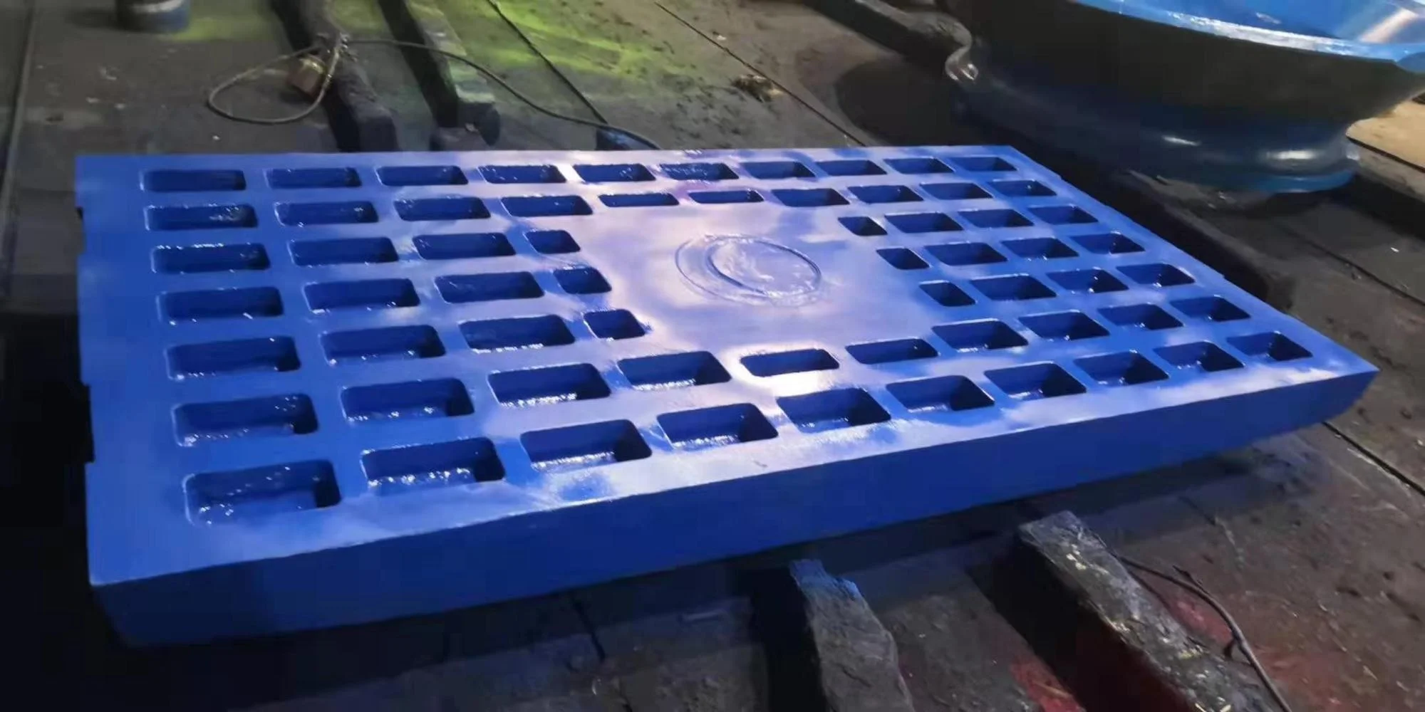 Tooth Plate Jaw Plate apply to CJ612  Jaw Crusher Replacement Parts