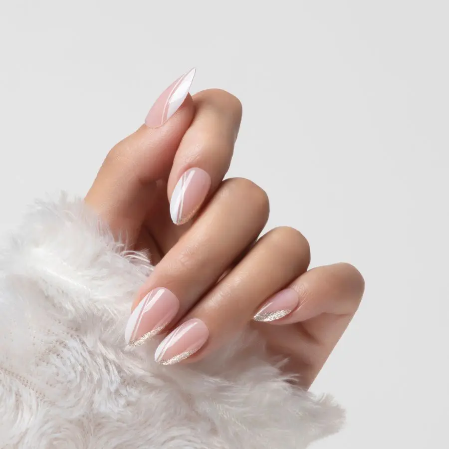 manufactory wholesale  price  pionty stiletto shapes  classic design n artificial  fingernails