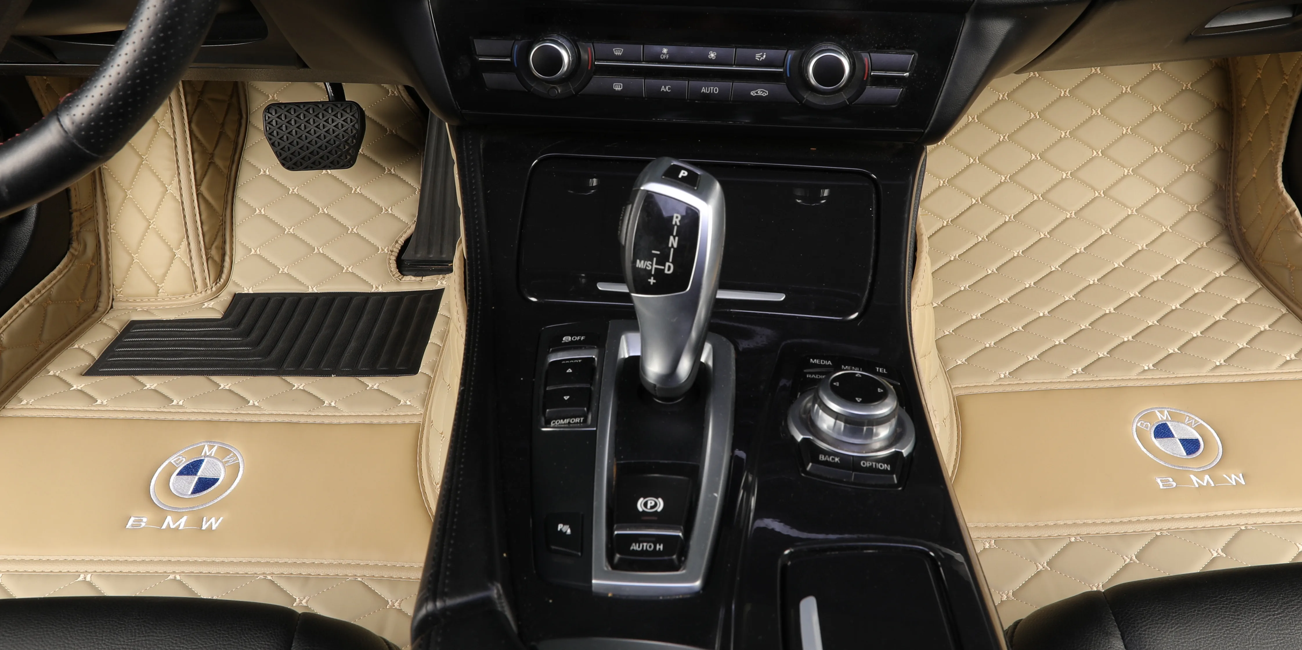 
China manufacture Car decoration Accessories interior leather diamond car floor mats 