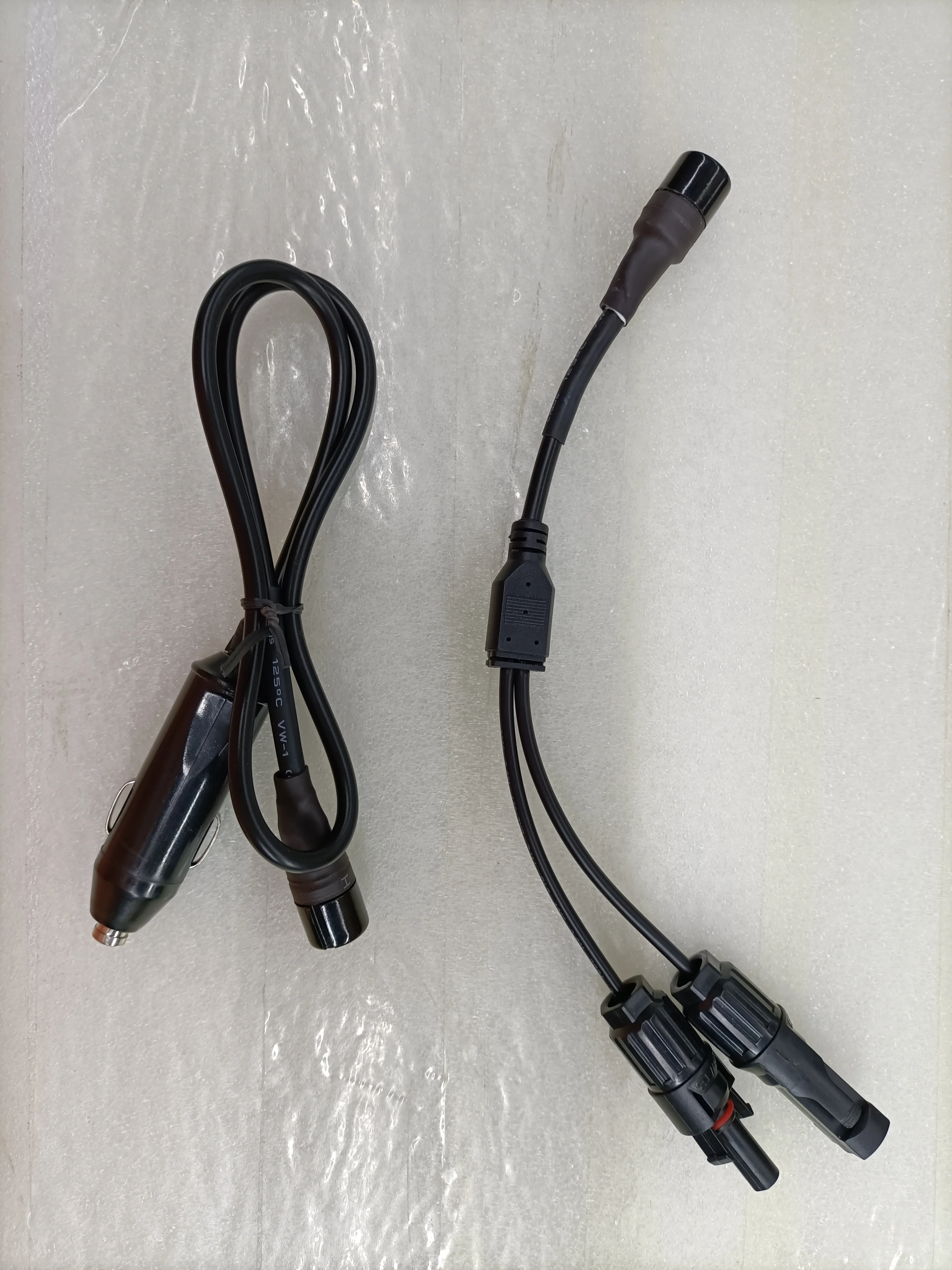 
Camping Lithium Lifepo4 Solar Energy System Generator Power Bank Rental 1280Wh 300W 500W 1000W 2000W Portable Power Station 