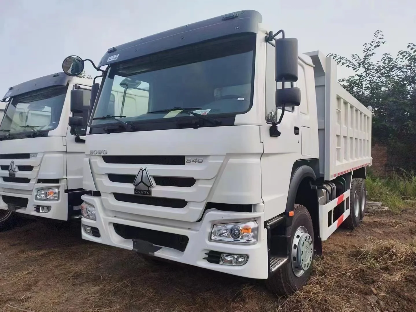 10-колесный самосвал Sinotruk Howo 371 л.с.