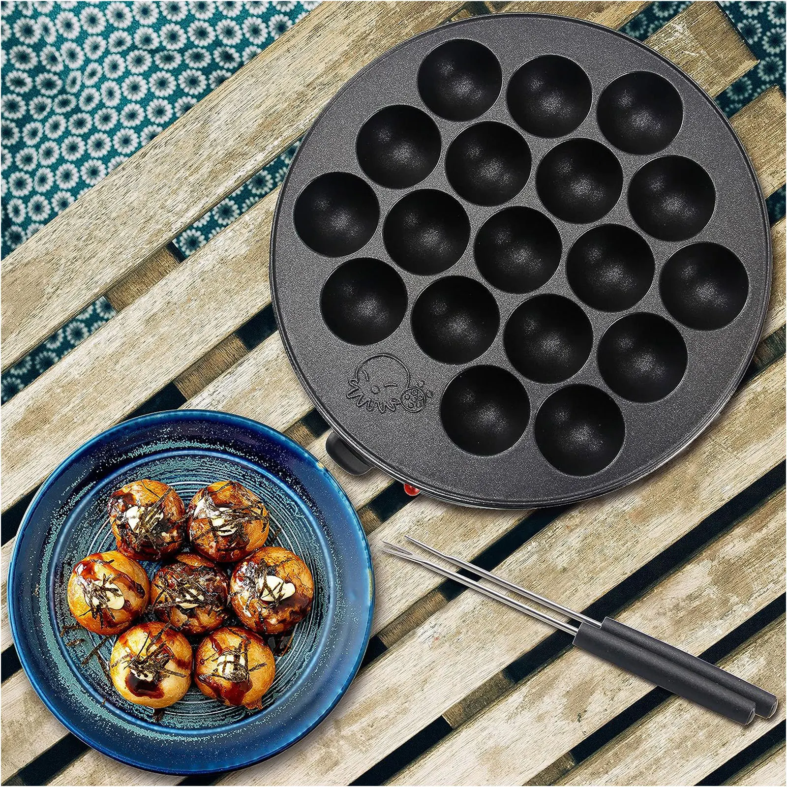 750w Three-dimensional Surround Heating Automatic Black Microcrystal Panel Selling Octopus Ball Machine