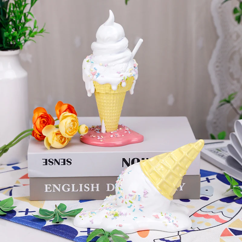 Redeco Hot Sale Creative 3D Ice Cream Cone Figurines Desktop Decorations Resin Ice Cream Sculpture For Gifts Home Decoration