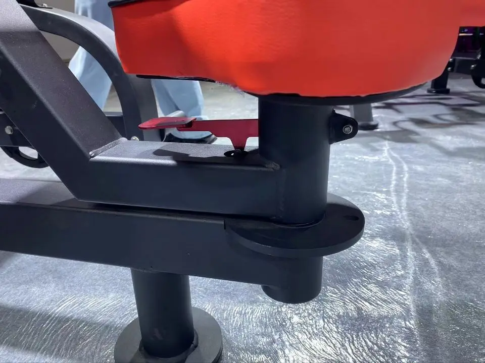 MND-SP51 ALTERNATE LEG CURLING Machine Hot Salable PA-NA-TTA  Belt Squat Plate Loaded Strength Machine Commercial Gym Equipment