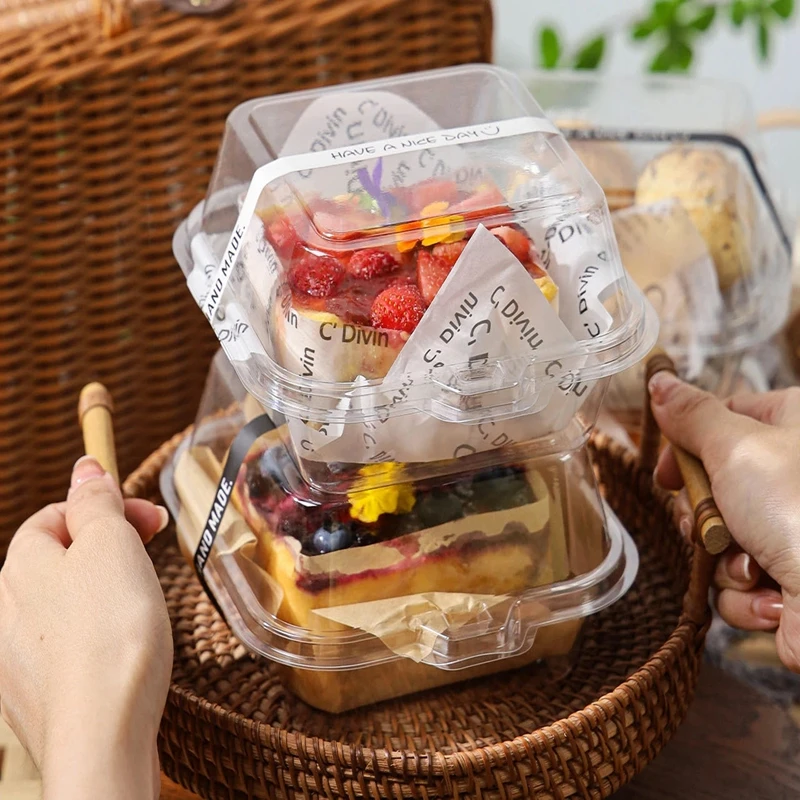 Wholesale Transparent PET Square Baking Cake Packaging Boxes Food Grade Disposable Blister Pastry Dessert Container With Lid