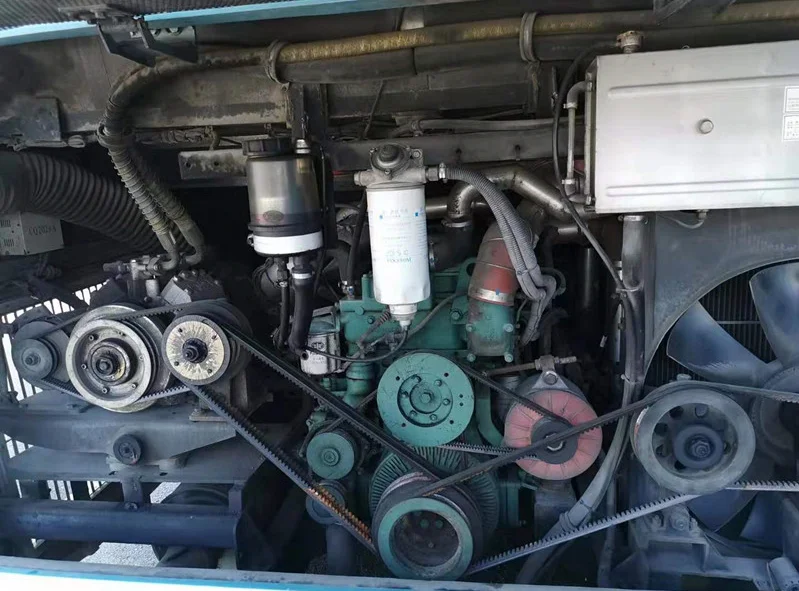 2012 год Kinglong XMQ6120C4 55 сидений б/у дизельный автобус