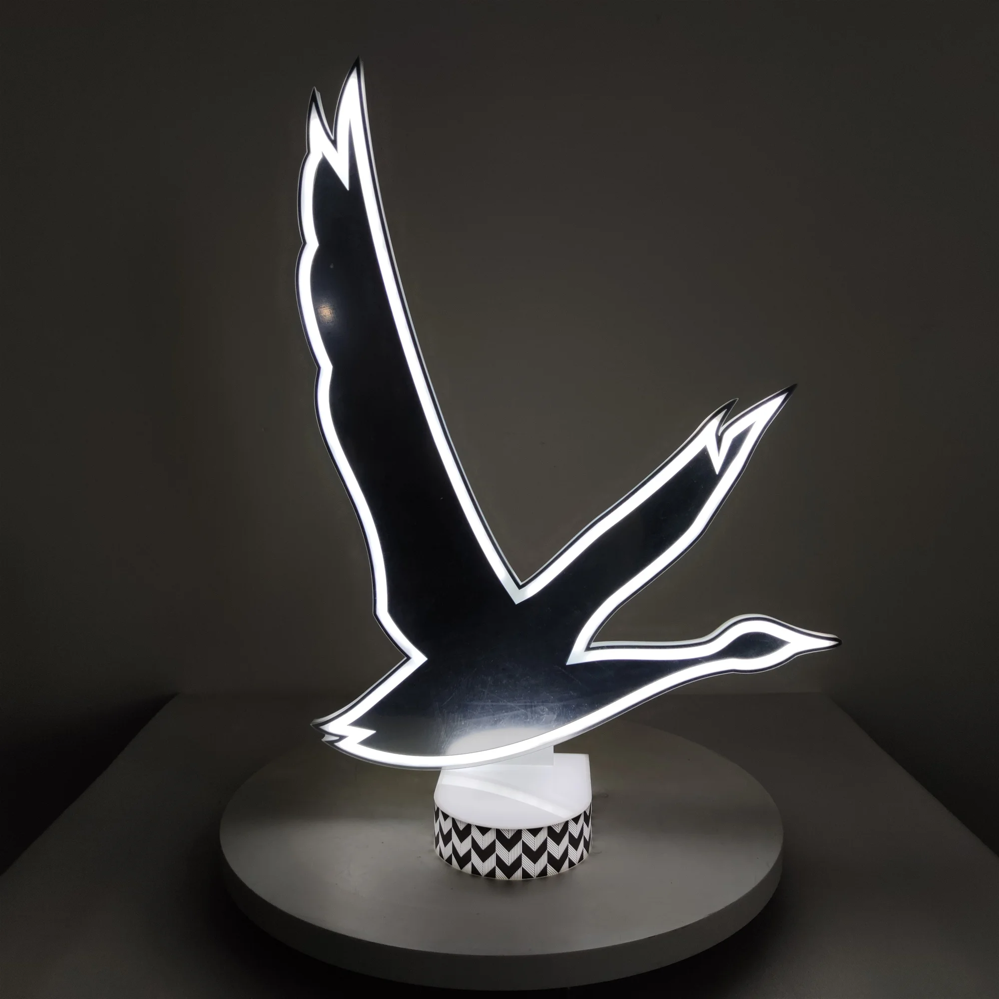 Night Club Bar Lounge Party Goose Bottle Presenter