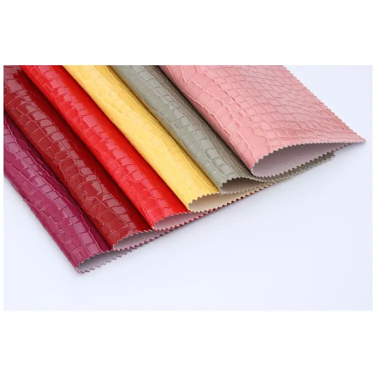Imitate crocodile patterns glossy faux leather for artificial leather bag making