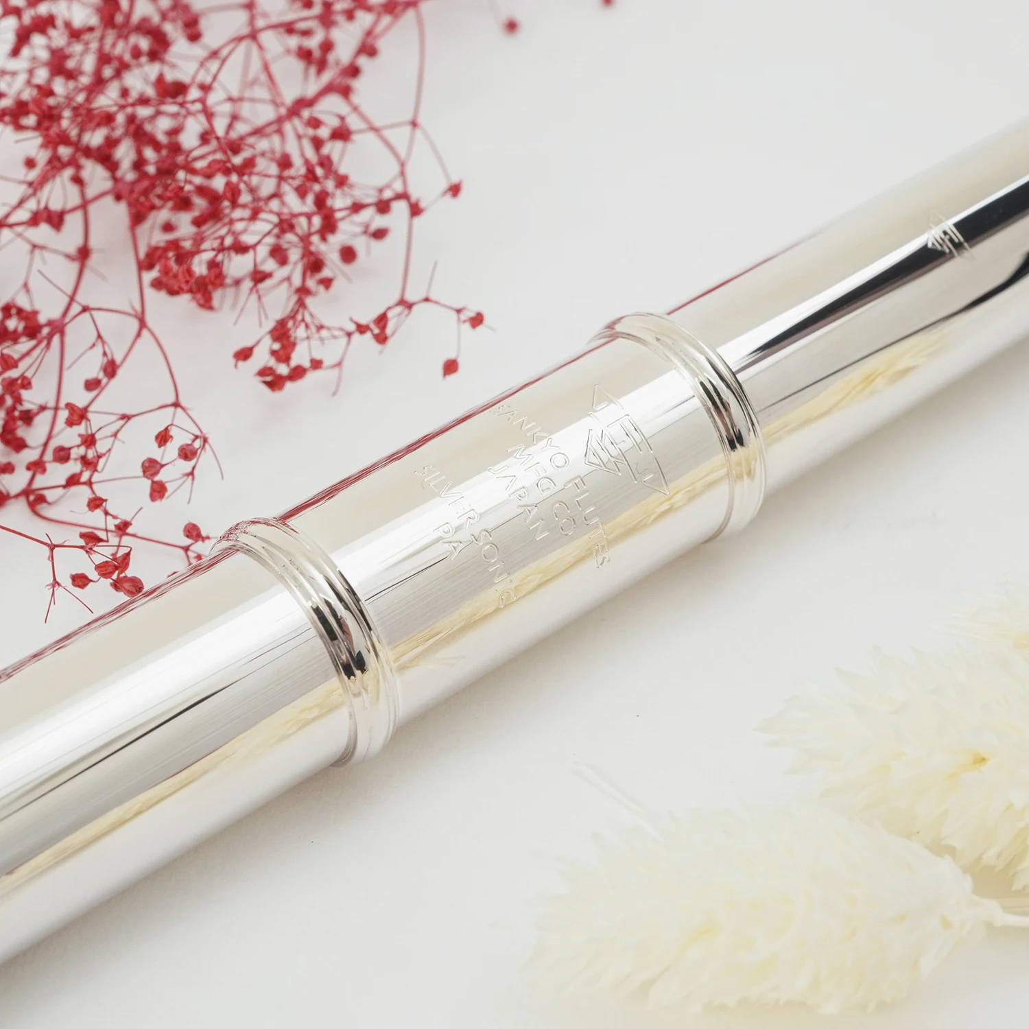 Adult portable flue musical instruments with superior technology and craftsmanship